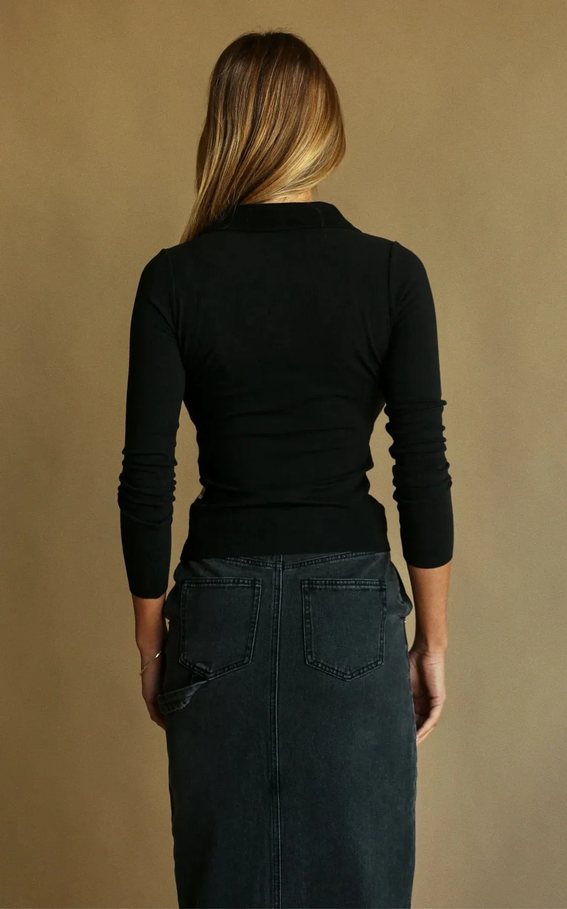 Araminta James | Polo Henley Top - Noir