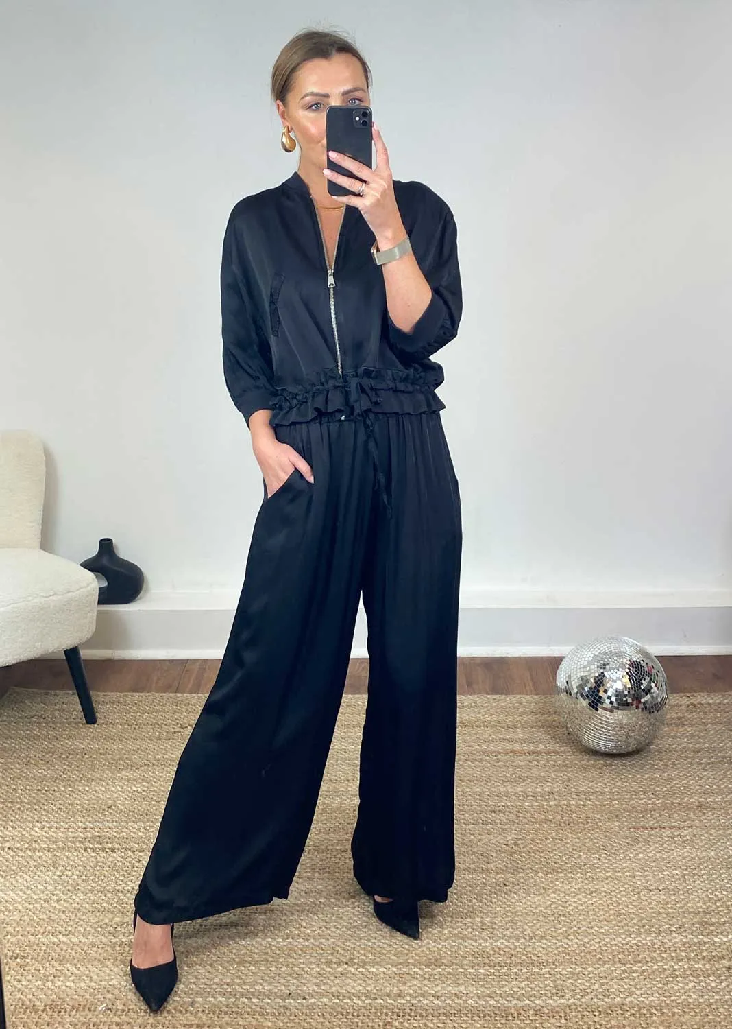 Brooke Silky Tie Waist Pants in Black