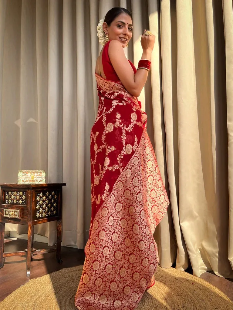 Desiring Red Soft Silk Saree With Exceptional Blouse Piece