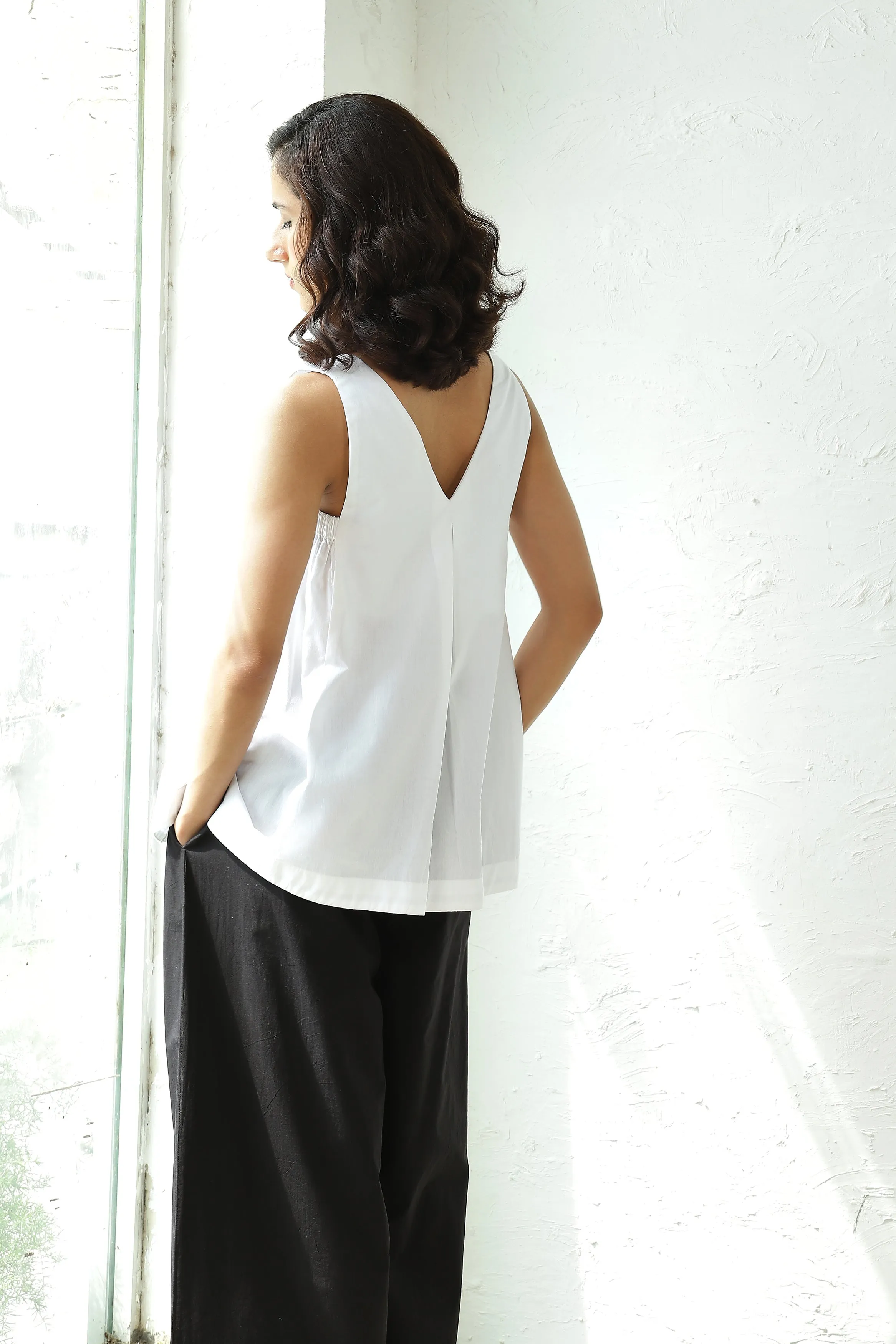 Dove Flowy Top
