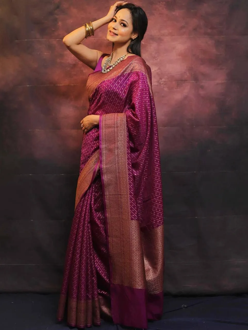 Ethereal Purple Soft Silk Saree With Scrupulous Blouse Piece