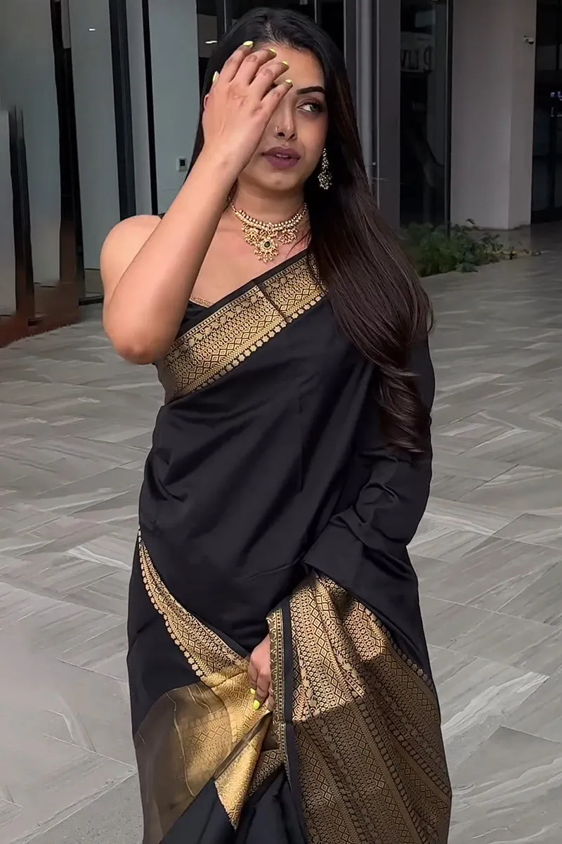 Evanescent Black Soft Silk Saree With Imbrication Blouse Piece
