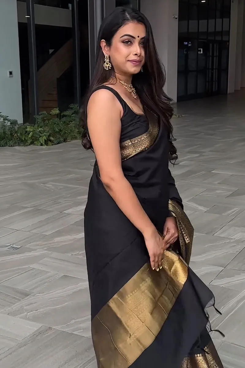 Evanescent Black Soft Silk Saree With Imbrication Blouse Piece