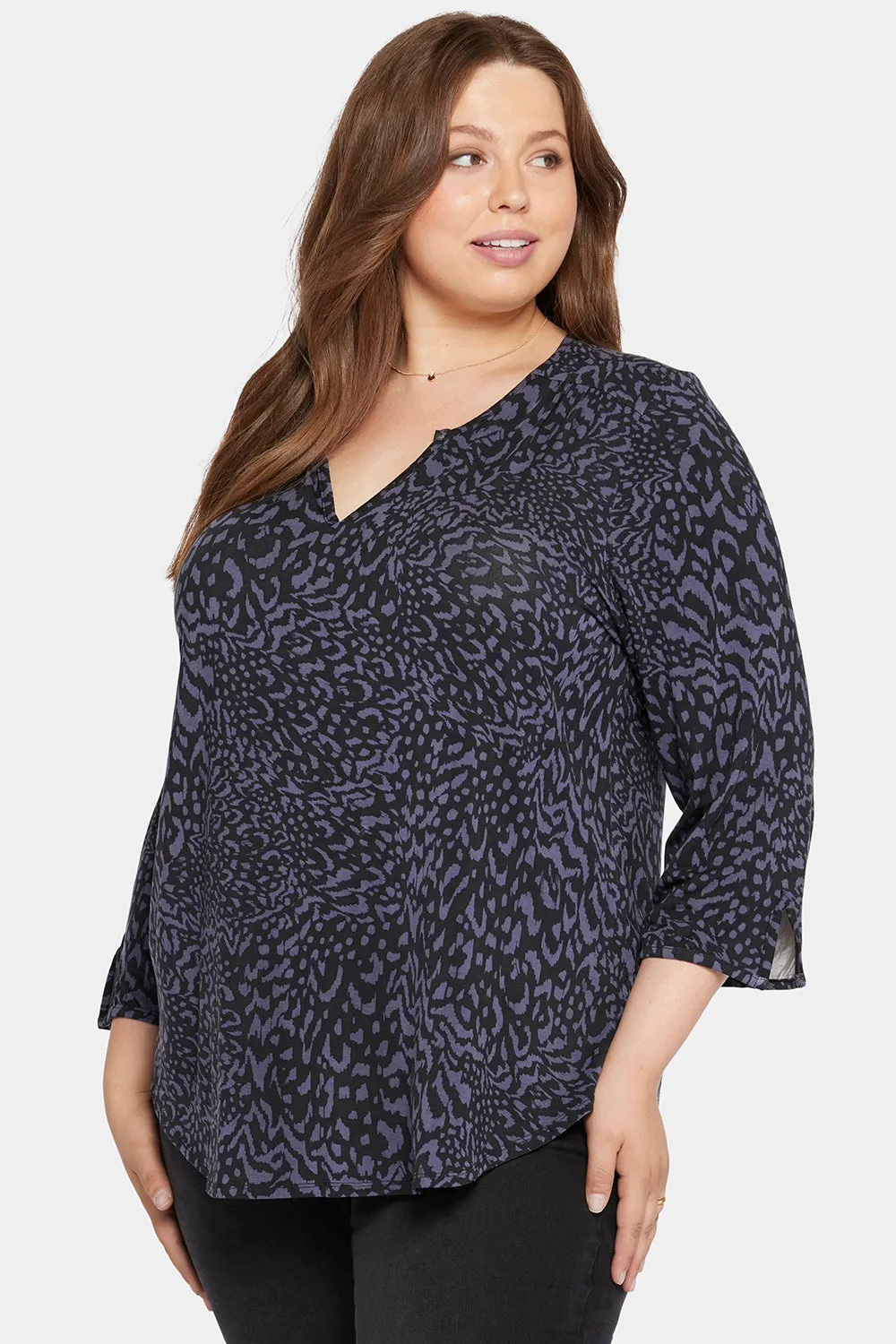 Perfect Tee In Plus Size - Lowell Jaguar