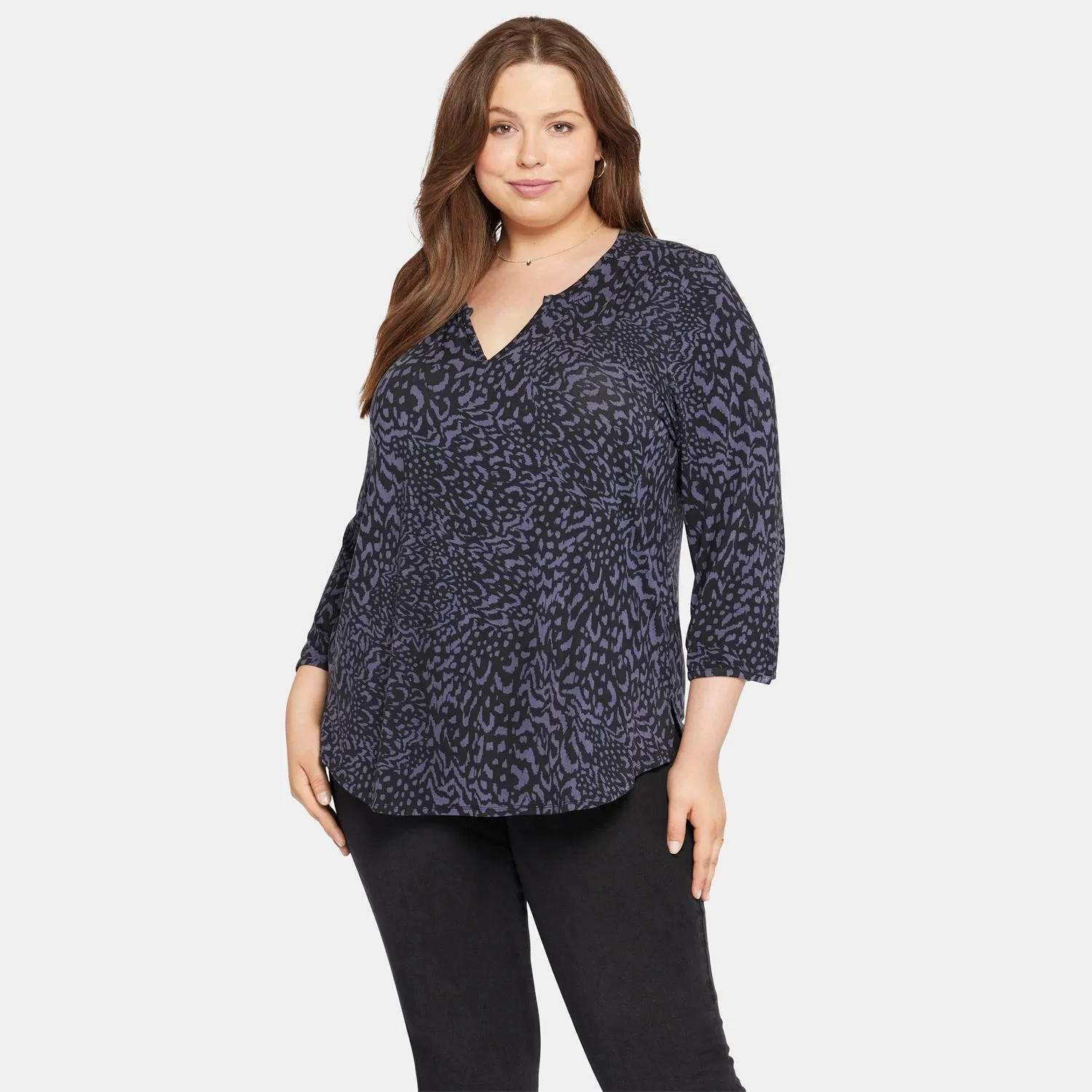 Perfect Tee In Plus Size - Lowell Jaguar