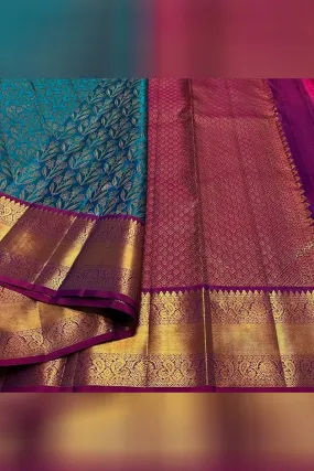 Scrumptious Stunning Rama Soft Silk Saree With Opulent Blouse Piece
