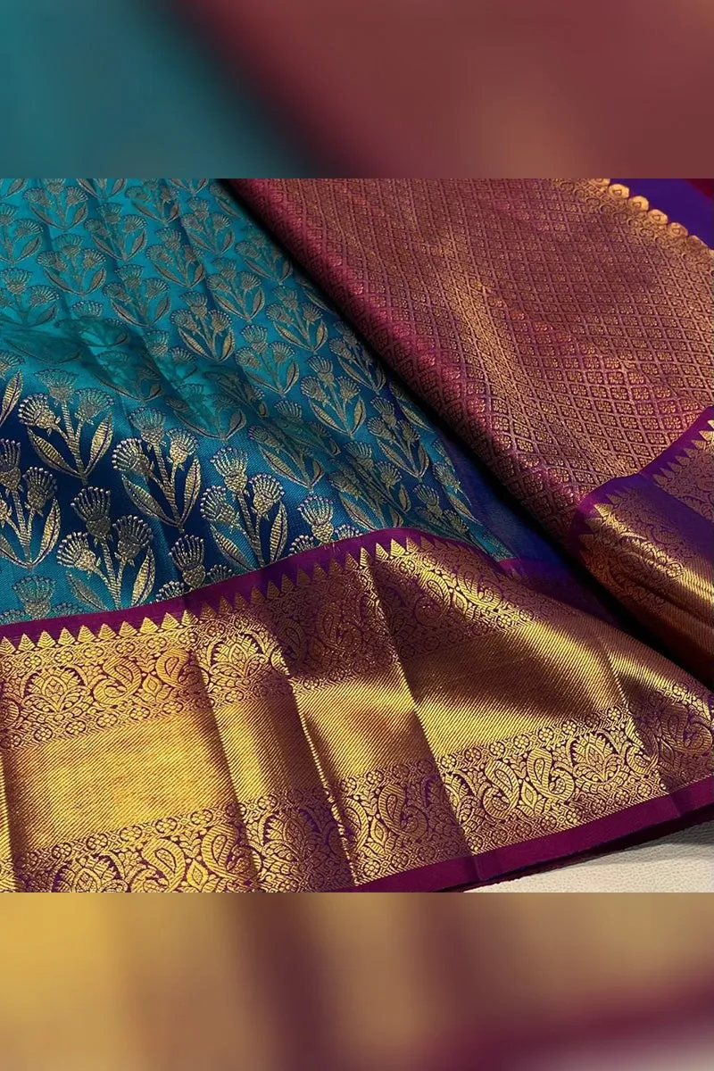 Scrumptious Stunning Rama Soft Silk Saree With Opulent Blouse Piece