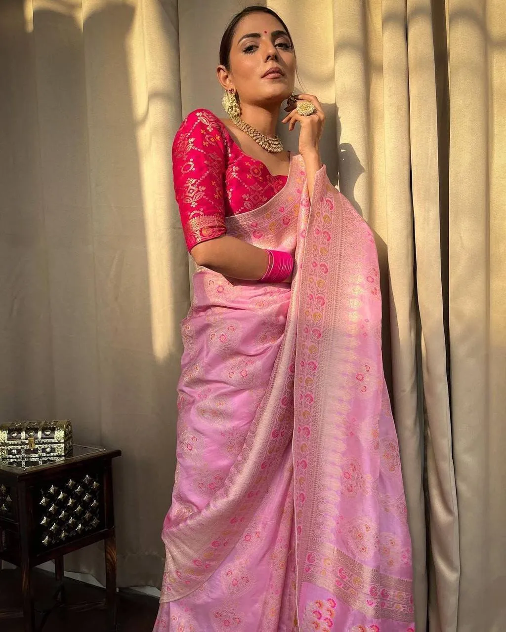 Sempiternal Pink Soft Silk Saree With Majesty Blouse Piece