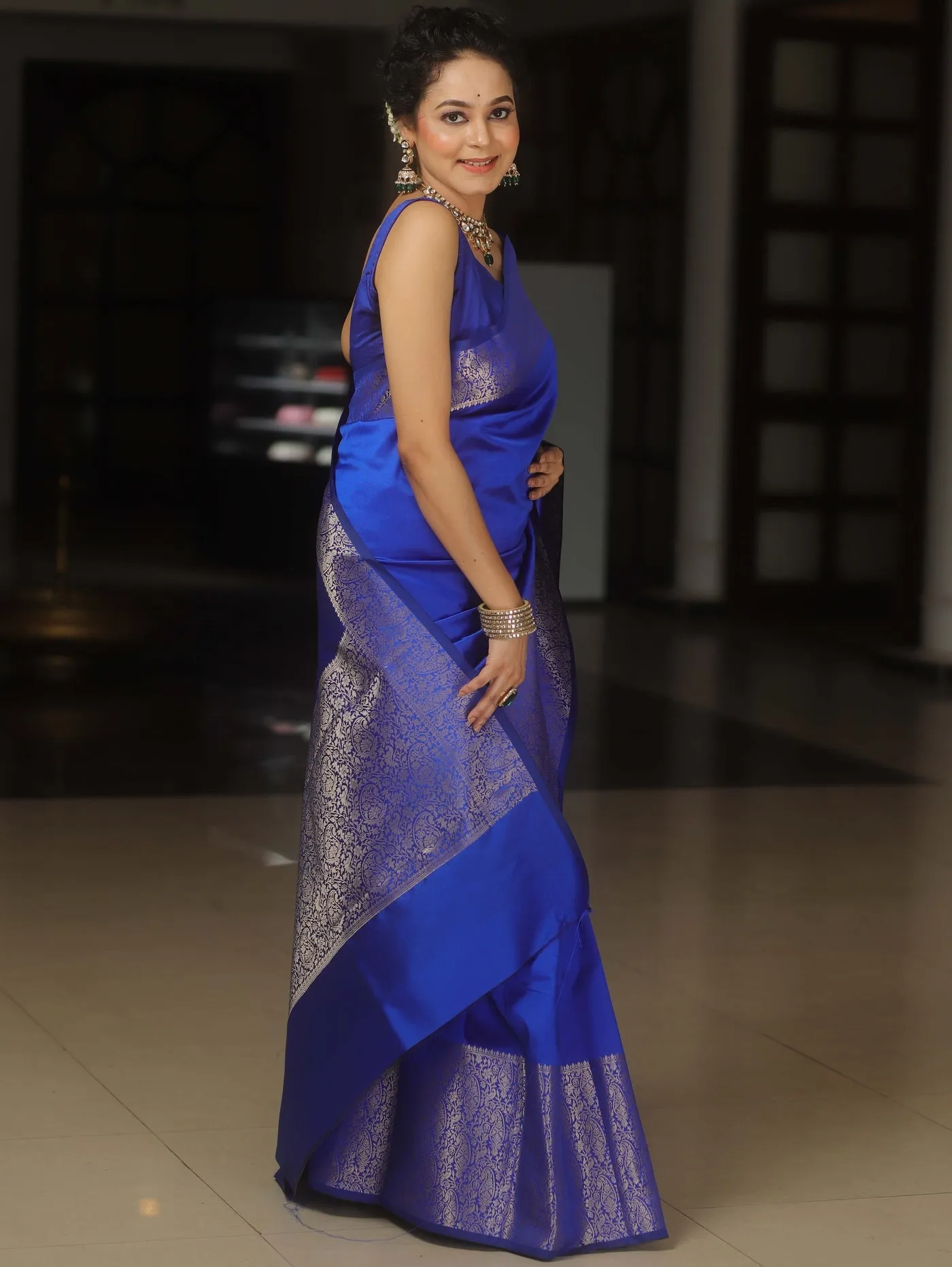 Smashing Royal Blue Soft Silk Saree With Fugacious Blouse Piece