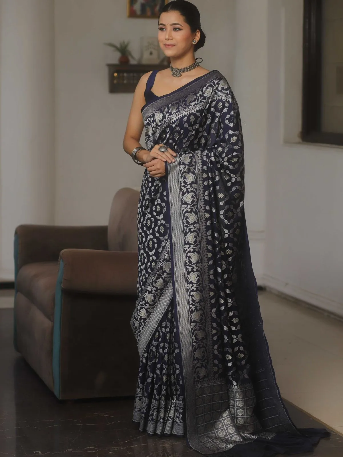 Splendorous Navy Blue Soft Silk Saree With Prodigal Blouse Piece