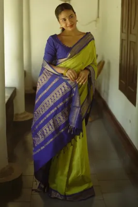 Stunner Mehandi Soft Silk Saree With Classic Blouse Piece