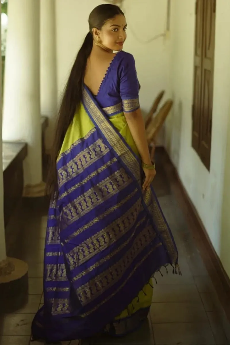 Stunner Mehandi Soft Silk Saree With Classic Blouse Piece