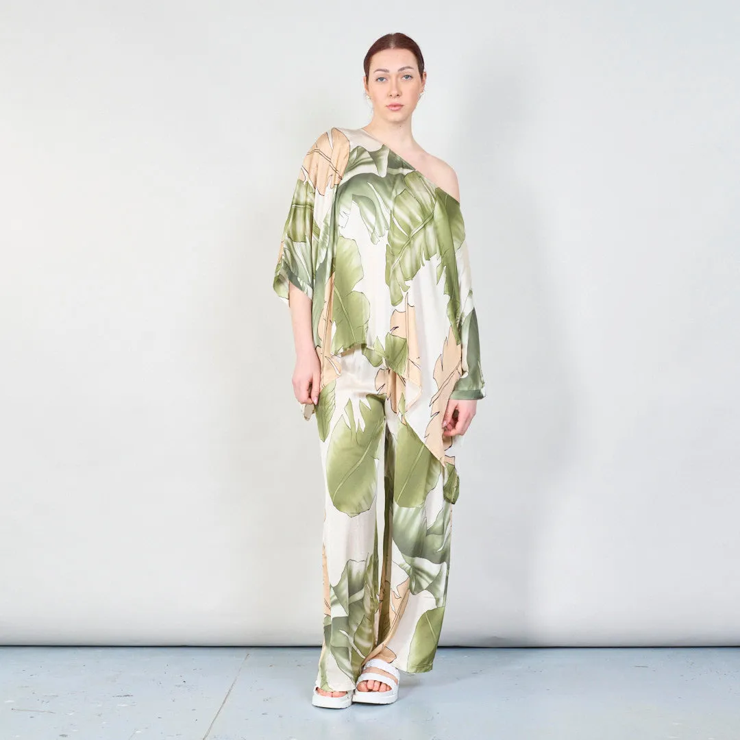 Tropical leaf print wide-leg trousers wholesale
